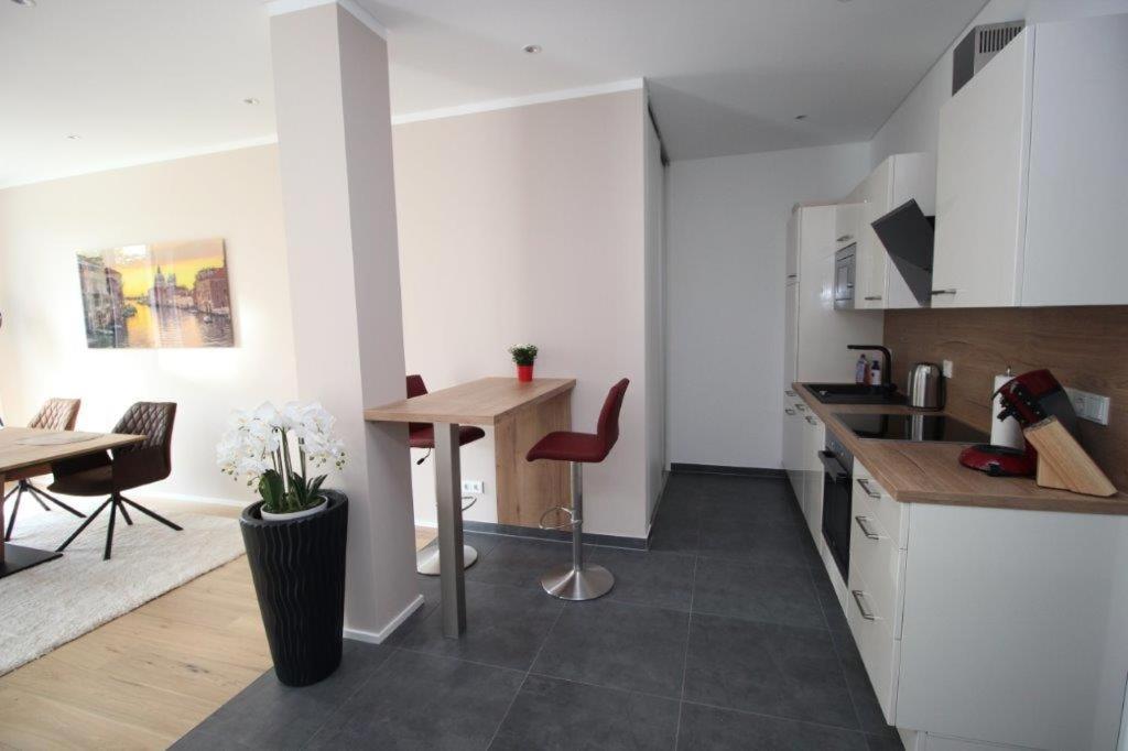 Neu Residenz Mont Royal Apartment Трабен-Трарбах Екстериор снимка