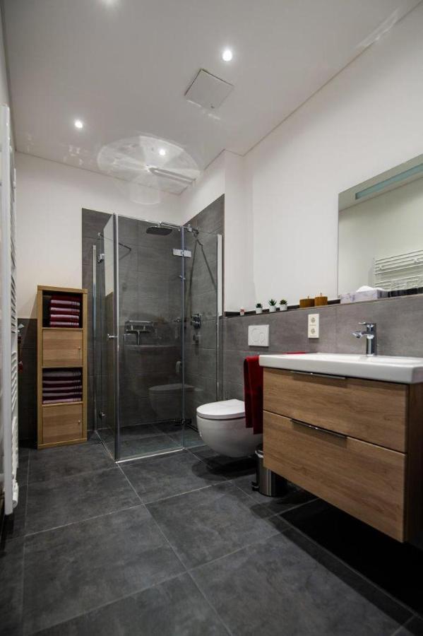 Neu Residenz Mont Royal Apartment Трабен-Трарбах Екстериор снимка