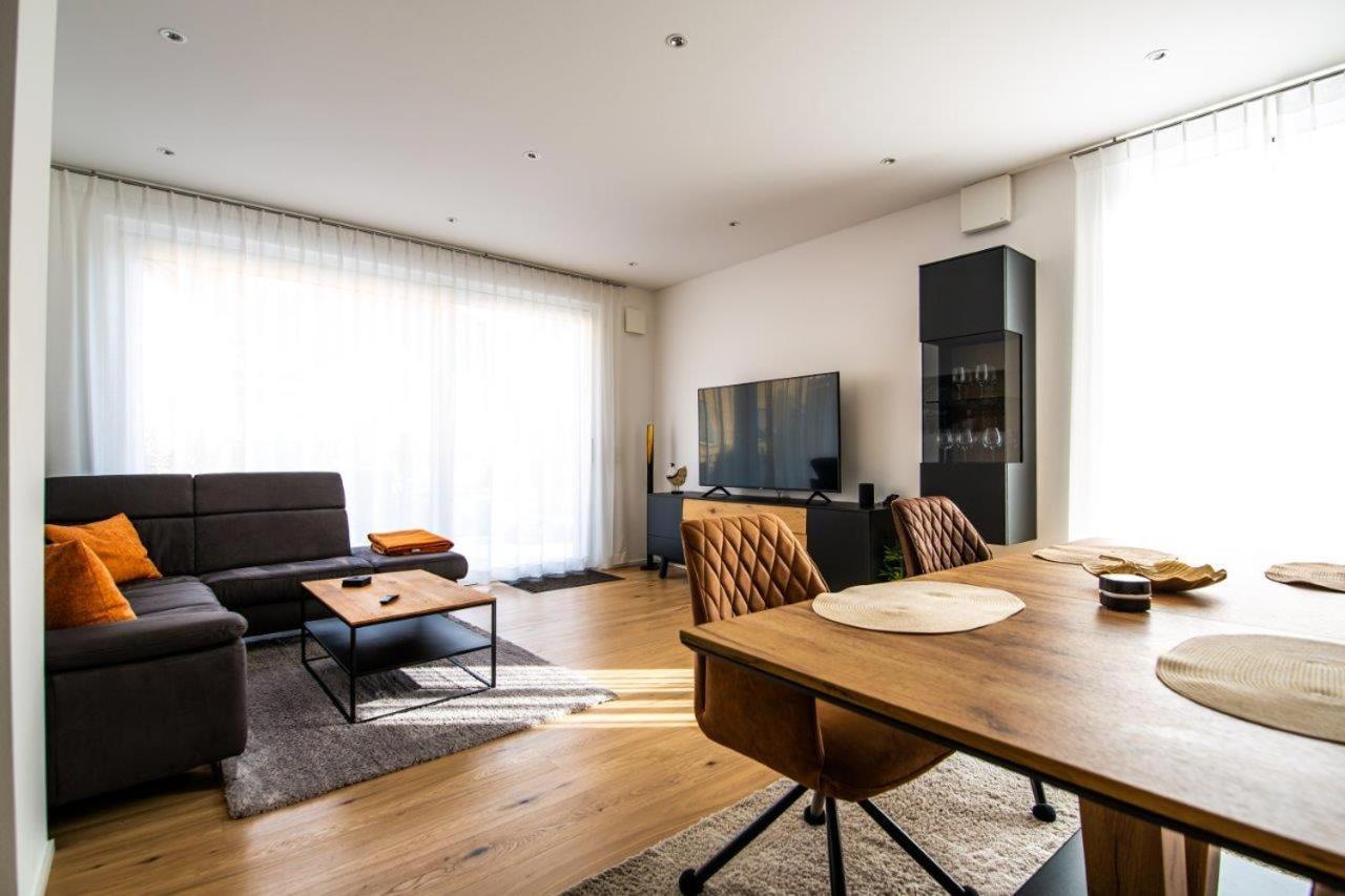 Neu Residenz Mont Royal Apartment Трабен-Трарбах Екстериор снимка